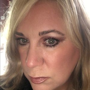 Meet your Posher, Cori